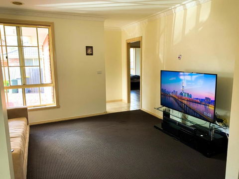 In The Heart Of Epping Shared House - Yamba Accommodation 0
