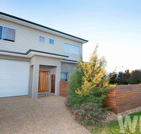 Adelphi Views on Luton - Woodlands - Yamba Accommodation