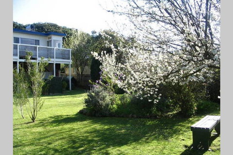 Adrift At Ventnor On Phillip Island, Pets - Yamba Accommodation 3