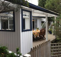 Adrift at Ventnor on Phillip Island Pets - Yamba Accommodation
