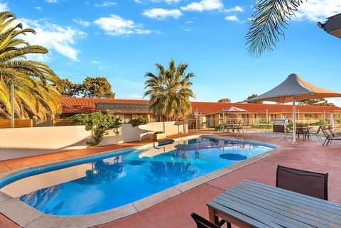 Alexander Motel Whyalla - Yamba Accommodation 1