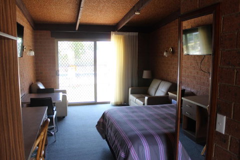 Alexandra Motor Inn - Victoria Aus - Yamba Accommodation 1