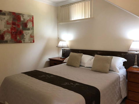 Alfred Cove Short Stay - Yamba Accommodation 3