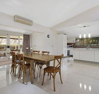 Alinga Longa Residence 4 bedroom with pool - Yamba Accommodation
