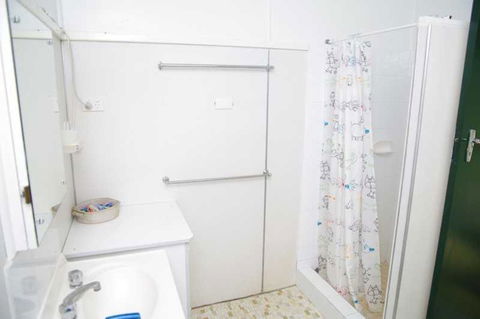 Almare, 7 Gowing Street - Yamba Accommodation 3