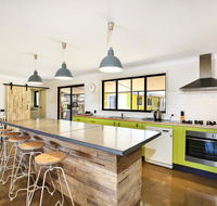 Aloha - Pet  Family Friendly - 10 Min Walk to Beach - Yamba Accommodation