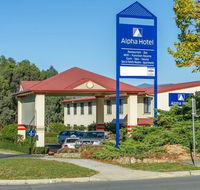 Alpha Hotel Canberra - Yamba Accommodation