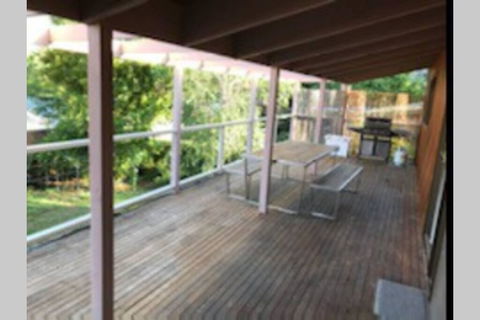 Alpine Guest House - Yamba Accommodation 0