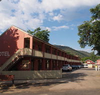 Alpine Hotel Bright - Yamba Accommodation