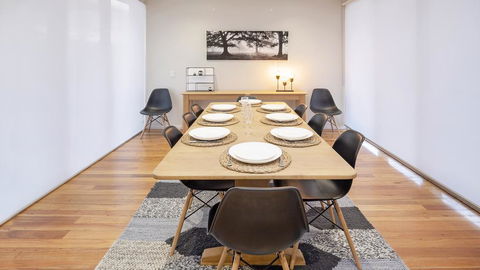 Alpine Snow Angels Retreat Luxurious Snowy Mountains Living - Yamba Accommodation 3