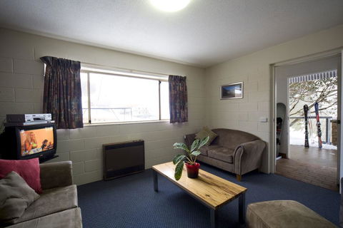 Alpine View Apartments - Yamba Accommodation 3