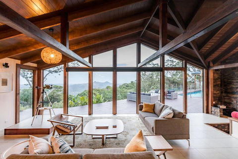 Altitude 261 - Yamba Accommodation 1