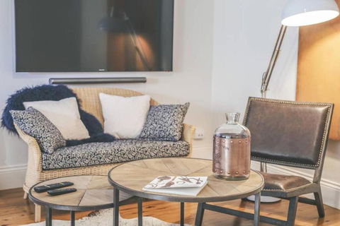 Ambrose On Byng - Central Location W/ 2 Bathroom - Yamba Accommodation 2