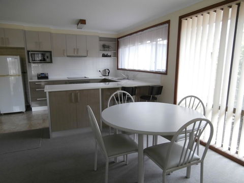 Anchorbell Holiday Apartments - Yamba Accommodation 1