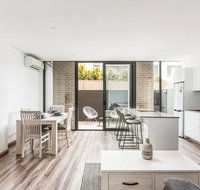 AnchoredOceania - Yamba Accommodation