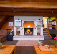 Aneeki Ski Lodge - Yamba Accommodation