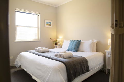 Angaston Mews - Yamba Accommodation 2