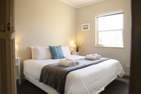 Angaston Mews - Yamba Accommodation 3