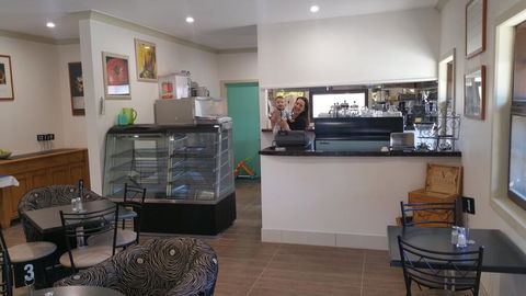 Angaston Vineyards Motel - Yamba Accommodation 2