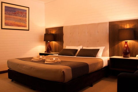 Angaston Vineyards Motel - Yamba Accommodation 0