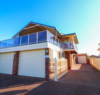 Anglers Abode - Yamba Accommodation