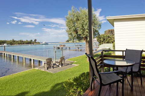 Anglesea Lodge - Yamba Accommodation 2