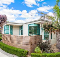 Anglesea River Apartments - Spa Apartment 40 - Yamba Accommodation