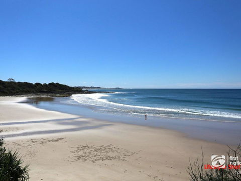 Angourie Blue 1 - Great Ocean Views - Surfing Beaches - Yamba Accommodation 3