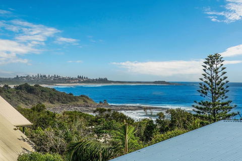 Angourie Blue Unit 2 - Yamba Accommodation 1