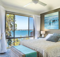 Anne's Waterfront Haven BB - Yamba Accommodation