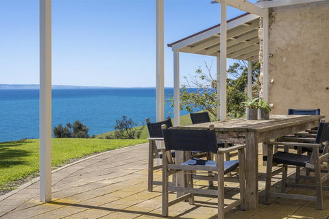 Antechamber Bay Retreats - Yamba Accommodation 1