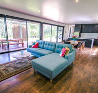 Apex House - Yamba Accommodation