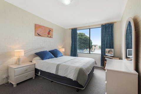 Apollo Unit 13 - Yamba Accommodation 3
