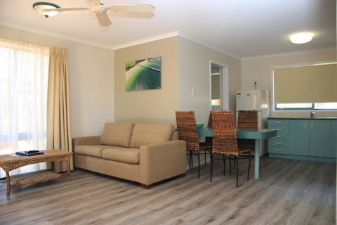 Aqua Villa Holiday Apartments - Yamba Accommodation 1