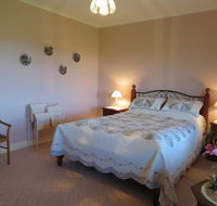 Arabella Country House - Yamba Accommodation