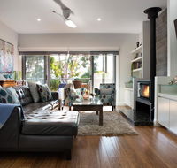 Arabella Meadows - Yamba Accommodation