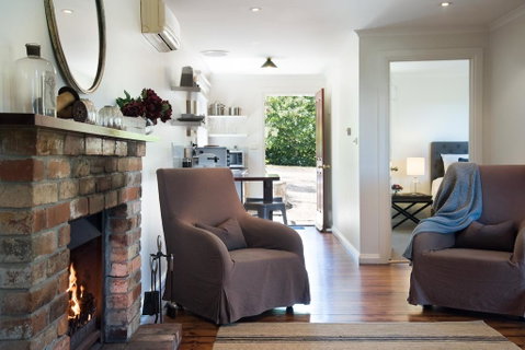 Argus Hill Cottage - Yamba Accommodation 3