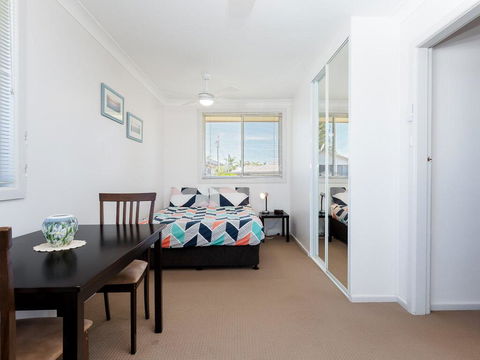 Argyle Cottage' 41 Argyle Avenue - Great Family Home For Holidays - Yamba Accommodation 3