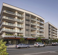 Arise Hedge - Yamba Accommodation