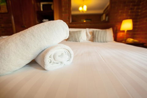 Armour Motor Inn - Yamba Accommodation 2