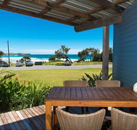 ArtHOUSE Beachfront Accommodation - Yamba Accommodation
