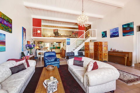 Arty Warehouse Apartment - Stroll To South Beach - Yamba Accommodation 3