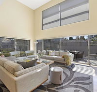 Arum 4 Heritage Park - contemporary  timeless - Yamba Accommodation