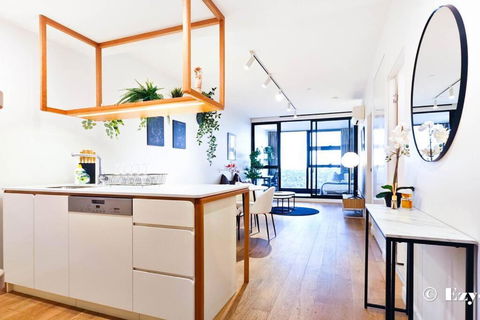 Luxury Apartment Doncaster Westfield Shopping Town - Yamba Accommodation 2