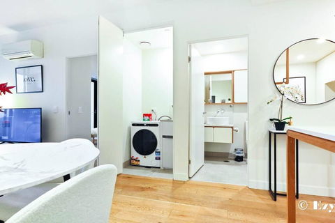Luxury Apartment Doncaster Westfield Shopping Town - Yamba Accommodation 3