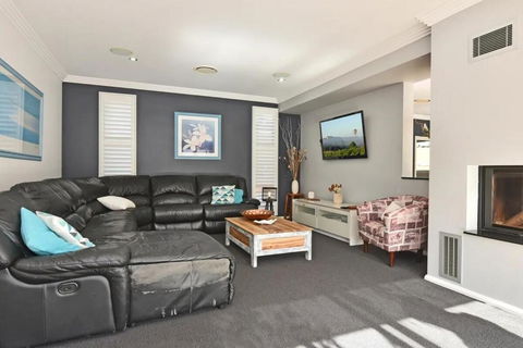 Luxury Mandalong Mansion With Pool & Spa - Yamba Accommodation 1