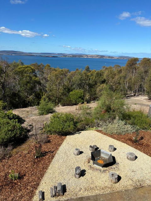 Luxury Ocean View Retreat - Yamba Accommodation 2