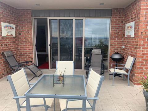 Luxury Ocean View Retreat - Yamba Accommodation 3
