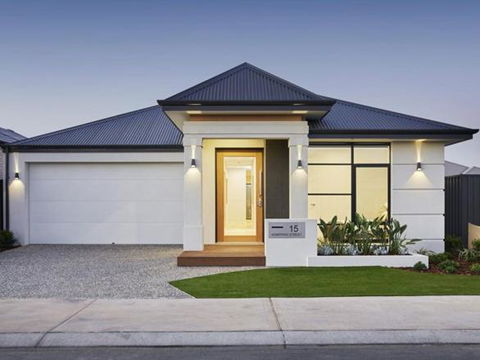 Luxury Bedrooms In A Resort Style Home - Yamba Accommodation 1