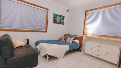 Luxury Villa Next To University Parks Shops - Yamba Accommodation 0